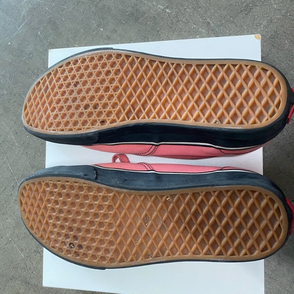 Vans Men's Pink Canvas Sneakers - Picture 5 of 6